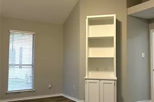 1310 McAnear Ct, Cleburne, TX 76033 - Photo 10