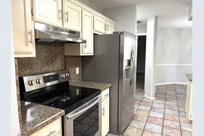 1310 McAnear Court, Cleburne, TX 76033 - Photo 6