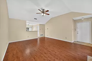 724 Lemons St, Cedar Hill, TX 75104 - Photo 10