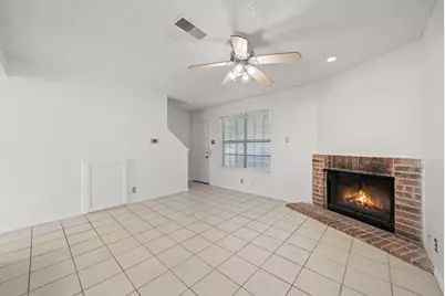929 W Hickory Street #A2, Denton, TX 76201 - Photo 10