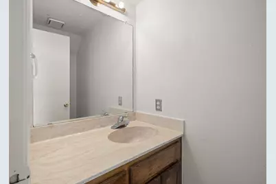 929 W Hickory Street #A2, Denton, TX 76201 - Photo 4