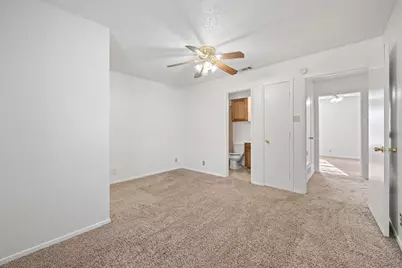929 W Hickory Street #A2, Denton, TX 76201 - Photo 18