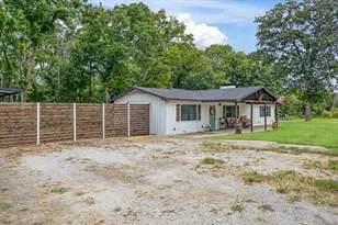 37 Oxford Dr, Gordonville, TX 76245 - Photo 6