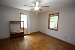 306 S Austin St, Wolfe City, TX 75496 - Photo 14
