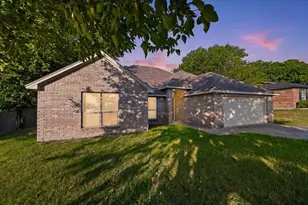 440 Pecan Dr, Aledo, TX 76008 - Photo 2