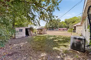 2225 Mayfair St, Ennis, TX 75119 - Photo 26