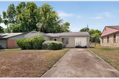 2225 Mayfair Street, Ennis, TX 75119 - Photo 1