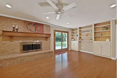 451 Cooks Lane, Fort Worth, TX 76120 - Photo 12