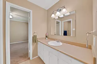 451 Cooks Ln, Fort Worth, TX 76120 - Photo 26