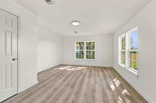 2605 Howard Rd, Waxahachie, TX 75165 - Photo 10