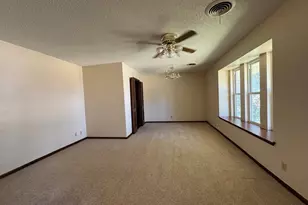 3209 Santa Monica Dr, Abilene, TX 79605 - Photo 6