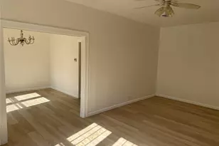 1217 W Walker St, Denison, TX 75020 - Photo 6