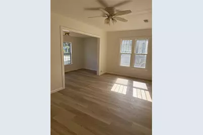 1217 W Walker Street, Denison, TX 75020 - Photo 4