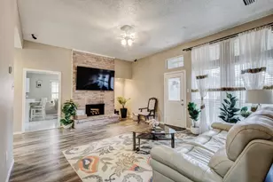 1517 Wesley Dr, Mesquite, TX 75149 - Photo 2