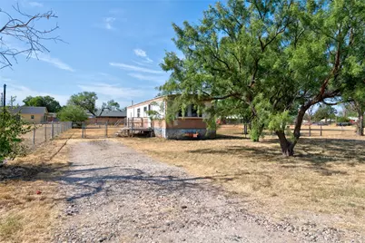 146 South Street, Tye, TX 79563 - Photo 1
