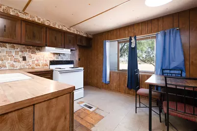 146 South Street, Tye, TX 79563 - Photo 8