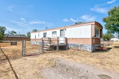 146 South Street, Tye, TX 79563 - Photo 2
