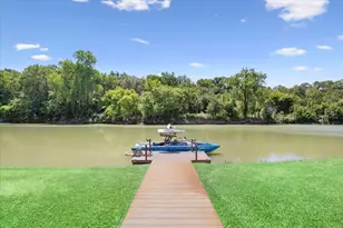 172 Brazos Point Dr, Waco, TX 76705 - Photo 2