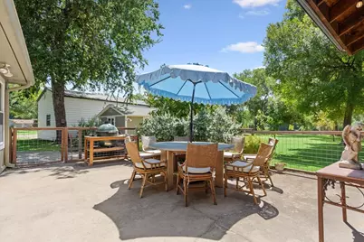 172 Brazos Point Drive, Waco, TX 76705 - Photo 26