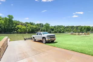 172 Brazos Point Dr, Waco, TX 76705 - Photo 30