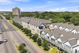 2280 Rook Dr, Dallas, TX 75211 - Photo 2