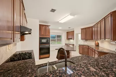 2404 Frosted Green Lane, Plano, TX 75025 - Photo 18