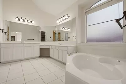 2404 Frosted Green Lane, Plano, TX 75025 - Photo 24