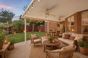 2404 Frosted Green Ln, Plano, TX 75025 - Photo 2