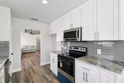 767 Deauville Circle E, Fort Worth, TX 76108 - Photo 8