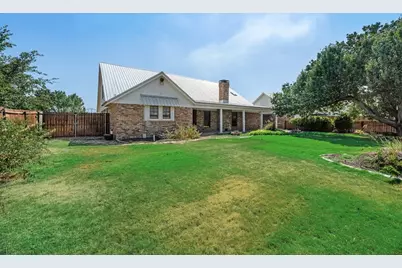 10594 Sam Reynolds Road, Justin, TX 76247 - Photo 28