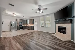 517 Zachum Dr, Arlington, TX 76002 - Photo 6