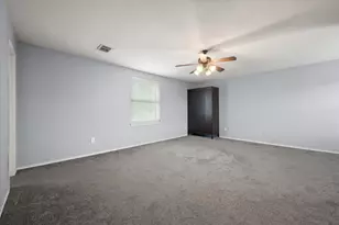 517 Zachum Dr, Arlington, TX 76002 - Photo 8