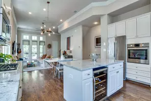 2113 Minehampton Ln, Dallas, TX 75201 - Photo 32