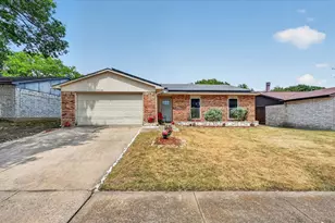 7131 Nutmeg Ln, Dallas, TX 75249 - Photo 2