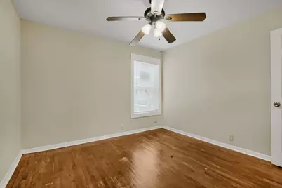 1811 W College Street, Sherman, TX 75092 - Photo 14