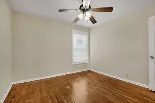 1811 W College St, Sherman, TX 75092 - Photo 14
