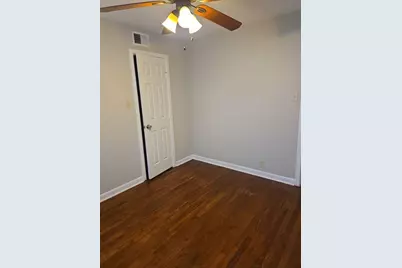 1811 W College Street, Sherman, TX 75092 - Photo 12