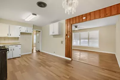 1811 W College Street, Sherman, TX 75092 - Photo 8