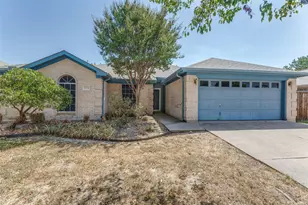 8104 Berkshire Dr, Fort Worth, TX 76137 - Photo 2