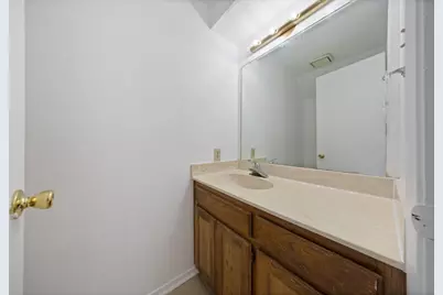 929 W Hickory Street #A5, Denton, TX 76201 - Photo 22