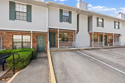 929 W Hickory Street #A5, Denton, TX 76201 - Photo 2