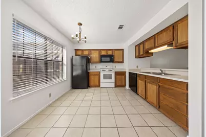 929 W Hickory Street #A5, Denton, TX 76201 - Photo 10