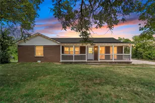 296 Ish St, China Spring, TX 76633 - Photo 2