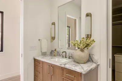 3938 Hawthorne Avenue, Dallas, TX 75219 - Photo 28