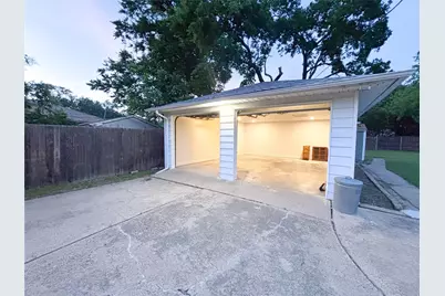 2109 Highwood Drive, Dallas, TX 75228 - Photo 24