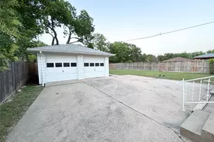 2109 Highwood Dr, Dallas, TX 75228 - Photo 26