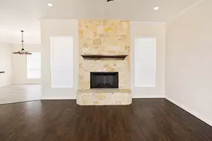 105 Crepe Myrtle, Corsicana, TX 75109 - Photo 6