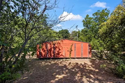 909 Robertson Road, Grand Prairie, TX 75050 - Photo 28