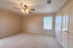 5107 Chesterfield Pl, Arlington, TX 76017 - Photo 8