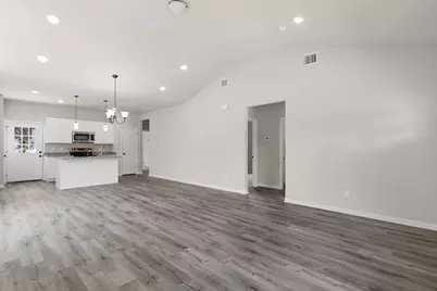 403 N Hansbarger Street, Everman, TX 76140 - Photo 6